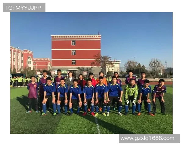 郑州九中足球队奋勇拼搏展现青春风采助力校园体育发展 郑州九中足球队奋勇拼搏展现青春风采助力校园体育发展